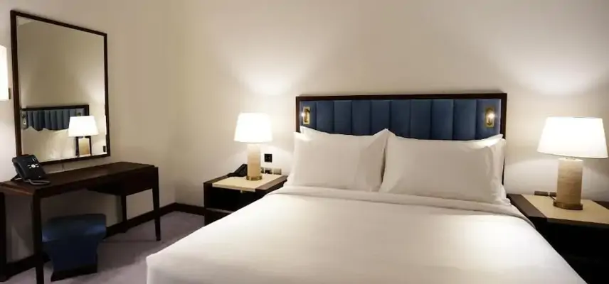Peninsula Worth Hotel image